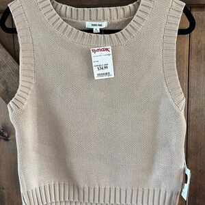 Rachel Zoe Women's Tan Sleeveless Sweater